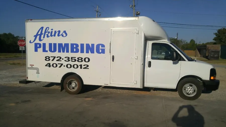 Akins Plumbing Company, plumber in Valley Grande