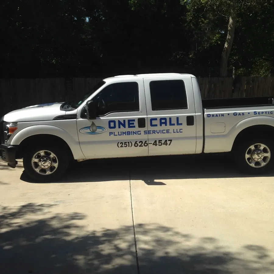 One Call Plumbing Service LLC, plumber in Saraland