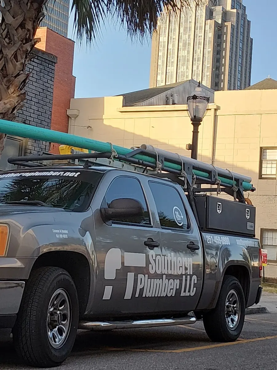 Southern Plumber LLC, plumber in Wilmer
